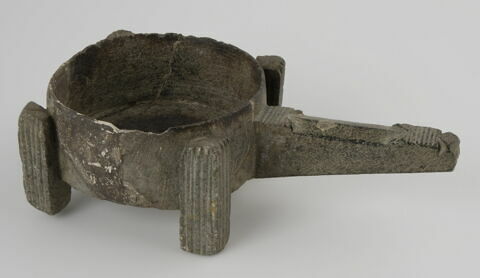 Lampe cylindrique à quatre pieds, image 1/1