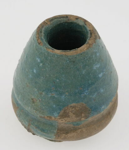 Petit vase conique, image 1/1