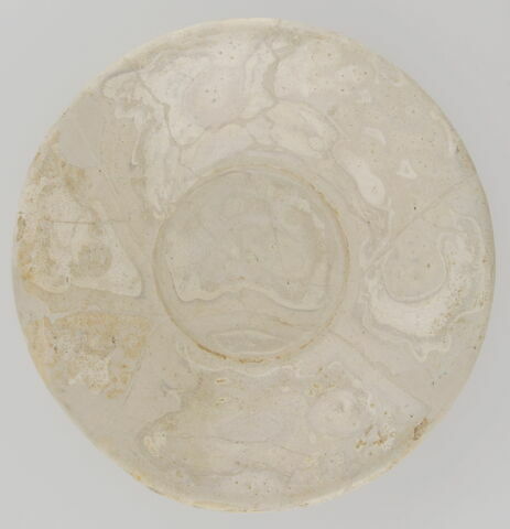 Coupe à parois éversées et aspect 