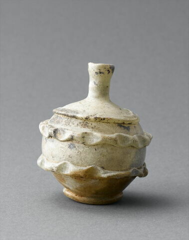 Flacon à décor de rubans, image 2/2