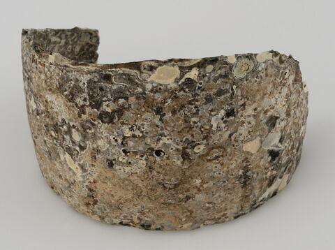 Gros fragment de paroi de vase, image 1/1