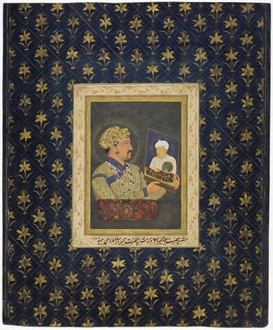 Portrait de l'empereur Jahangir tenant dans ses mains celui de son père, l'empereur Akbar (page d'album)