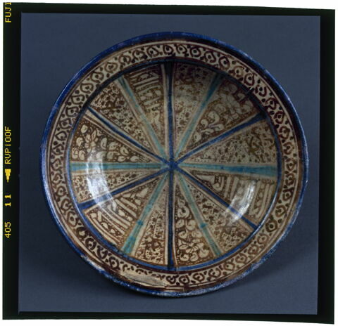 Coupelle aux bords évasés, image 4/6