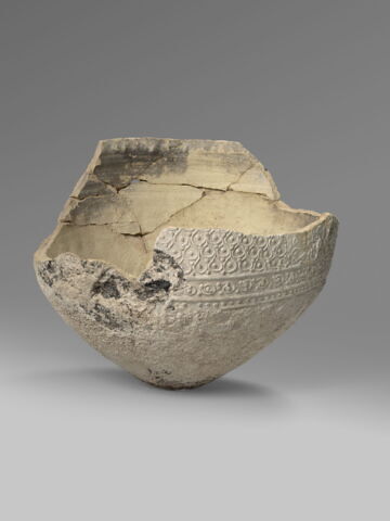 Base de jarre à décor plastique, image 7/7