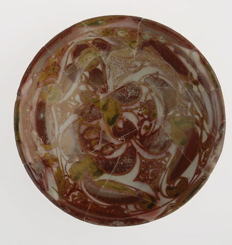 Coupelle au bouquet de palmettes, image 2/10