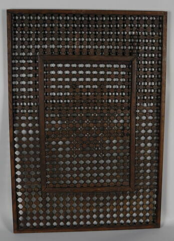 Moucharabieh à décor d'étoile centrale, image 3/3