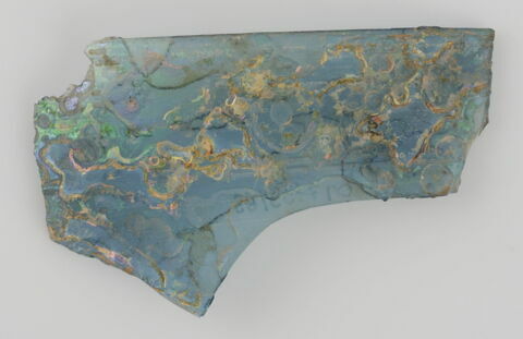 Fragment de bord de gobelet, image 1/1