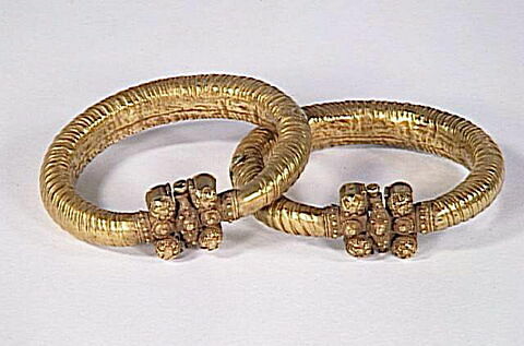 Bracelet appartenant à une paire, image 4/4