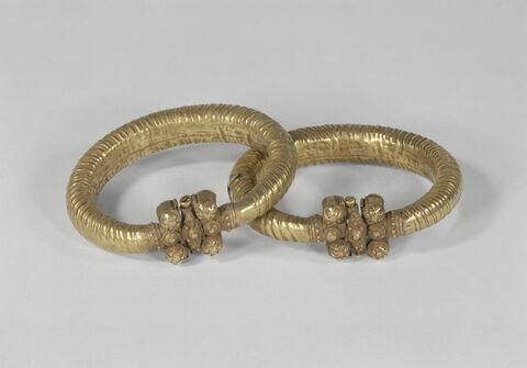 Bracelet appartenant à une paire, image 3/4