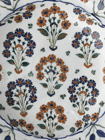 Plat aux petits bouquets, image 5/8