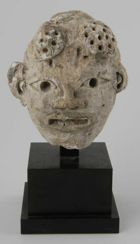 Tête, image 1/2