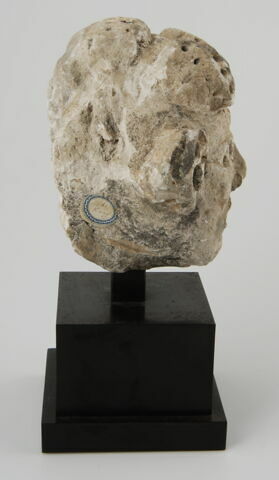 Tête, image 2/2