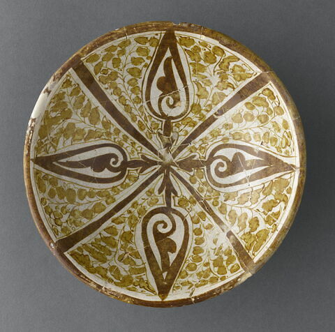 Coupe aux quatre fleurons, image 6/7