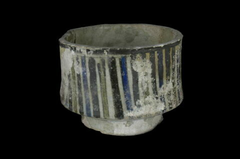 Vase à anse (incomplet), image 1/2