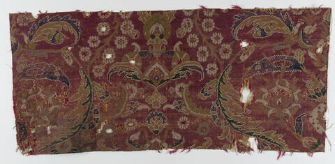 Fragment d'un tapis de cour ottoman
