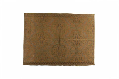 Tapis à décor régulier de grenats stylisés, image 2/2
