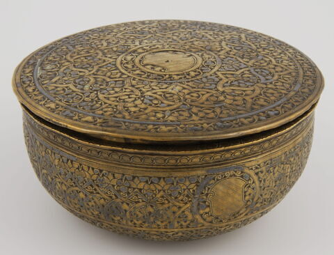 Boîte à couvercle au blason européen, image 18/18