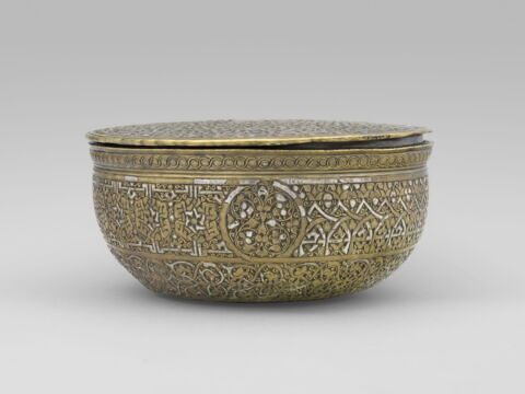 Boîte à couvercle au blason européen, image 9/18