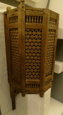 Fragment de moucharabieh (fenêtre), image 1/2