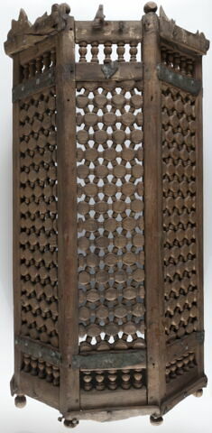 Fragment de moucharabieh (fenêtre), image 1/1