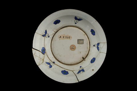 Plat à la rosace, image 3/3