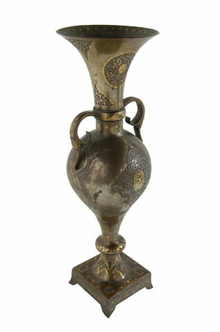 Vase à deux anses à décor de médaillons polylobés fleuris, image 14/15