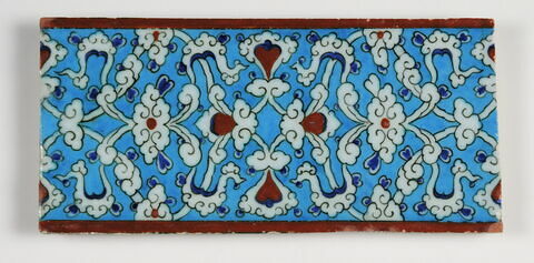 Carreau de bordure à nuages tchi, image 2/2