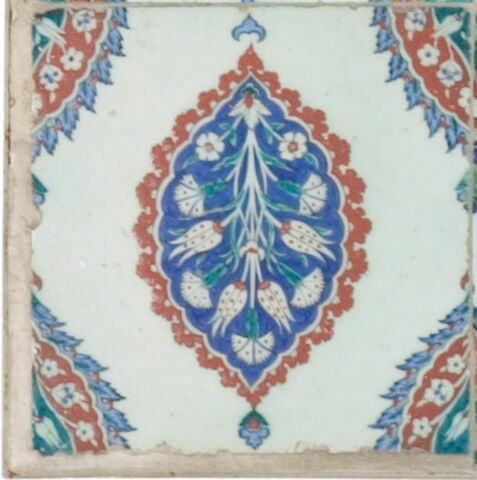 Carreau aux mandorles décorés de quatre fleurs, image 1/1