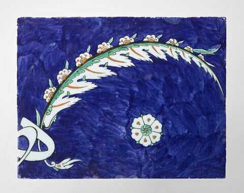 Carreau avec signes diacritiques, image 1/2