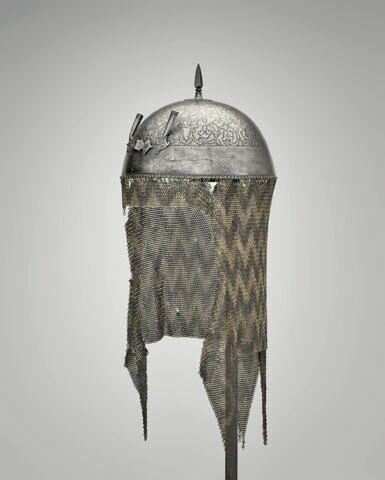 Casque à porte-aigrettes et camail, image 5/7
