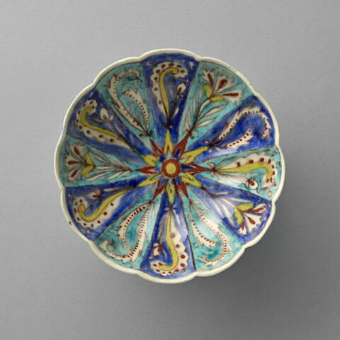 Coupe côtelée sur pied, image 2/6