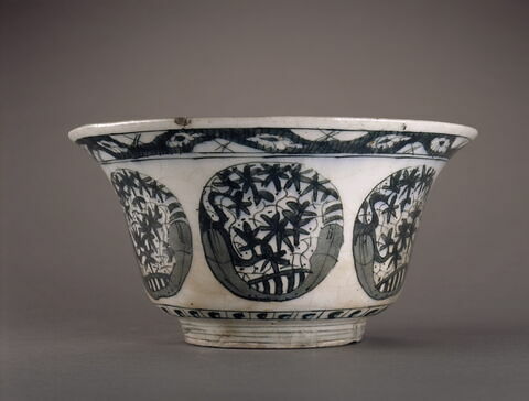 Coupe à décor sinisant, image 5/6
