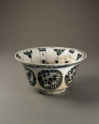 Coupe à décor sinisant, image 6/6