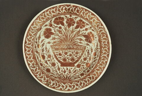 Plat au bouquet d'oeillets, image 2/6