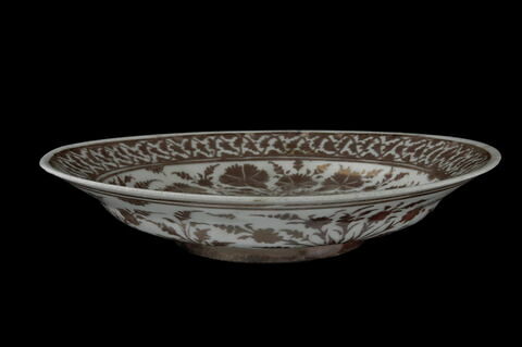 Plat au bouquet d'oeillets, image 6/6