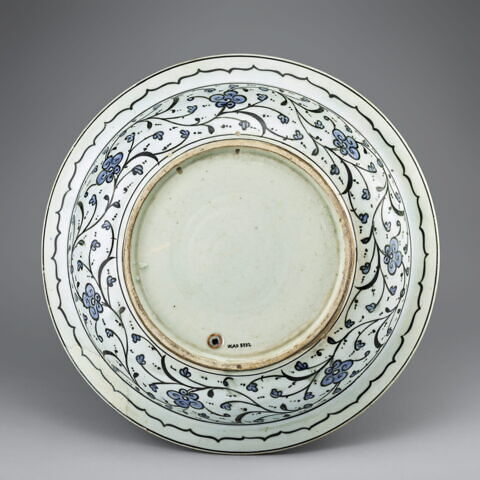 Plat aux jacinthes, tulipes et oeillets, image 3/6