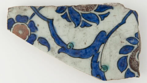 Fragment de plaque de revêtement, image 1/1