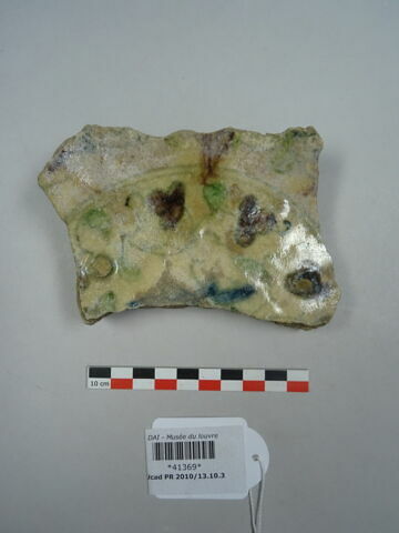 Fragment de fond de coupe, image 1/2