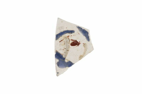 Fragment d'objet en verre, image 1/1