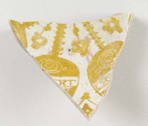 Fragment de fond de coupe, image 1/1