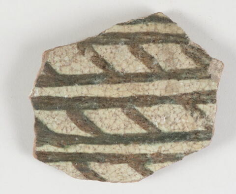 Fragment de paroi de vaisselle, image 1/1