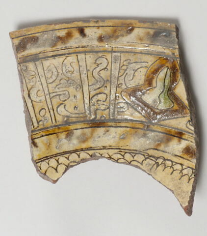 Fragment de bord de vaisselle, image 1/1