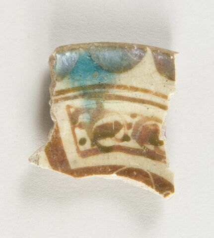 Fragment de bord de vaisselle, image 1/1