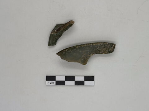 élément d'incrustation de statue  ; élément d'incrustation de cercueil, image 2/2