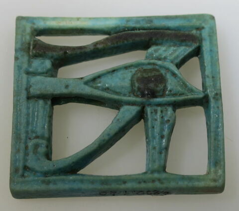 amulette, image 1/1