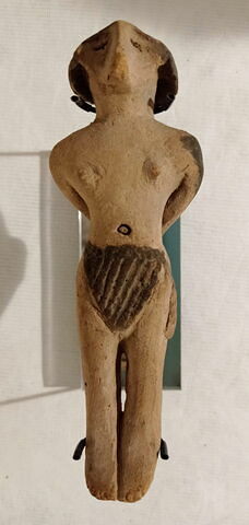 vue d'ensemble ; face, recto, avers, avant © 2022 Musée du Louvre / Antiquités égyptiennes