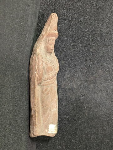 figurine d'Isis, image 2/4