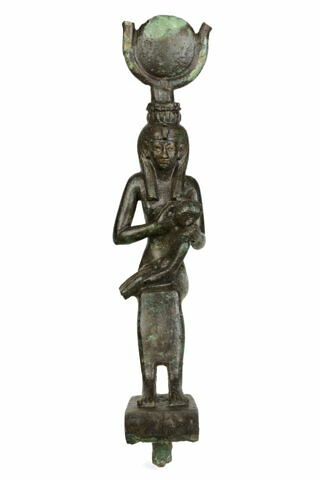 figurine d'Isis allaitant, image 2/9