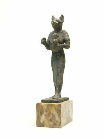 figurine, image 1/1
