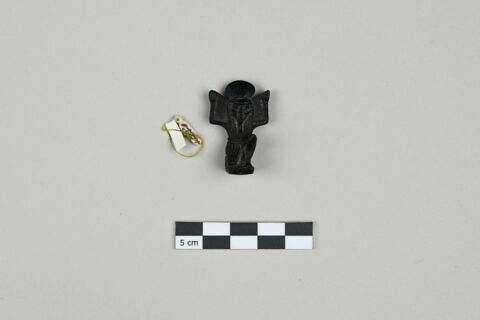 amulette, image 2/4